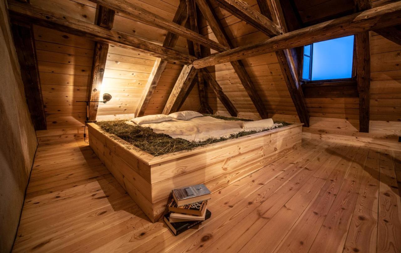 Meznarija Radovljica Apartment Bagian luar foto