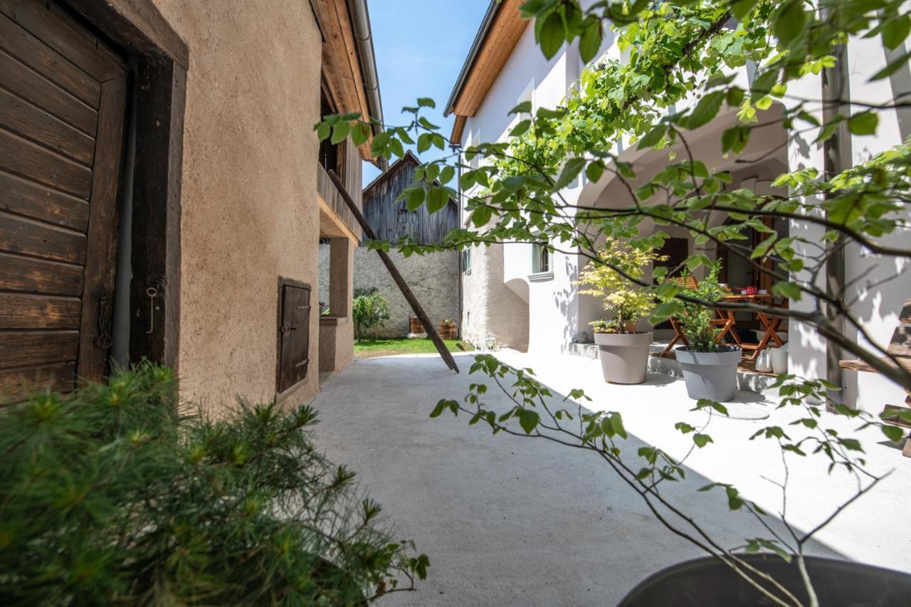 Meznarija Radovljica Apartment Bagian luar foto