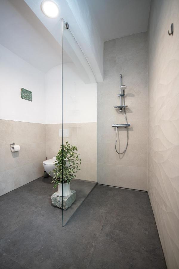 Meznarija Radovljica Apartment Bagian luar foto