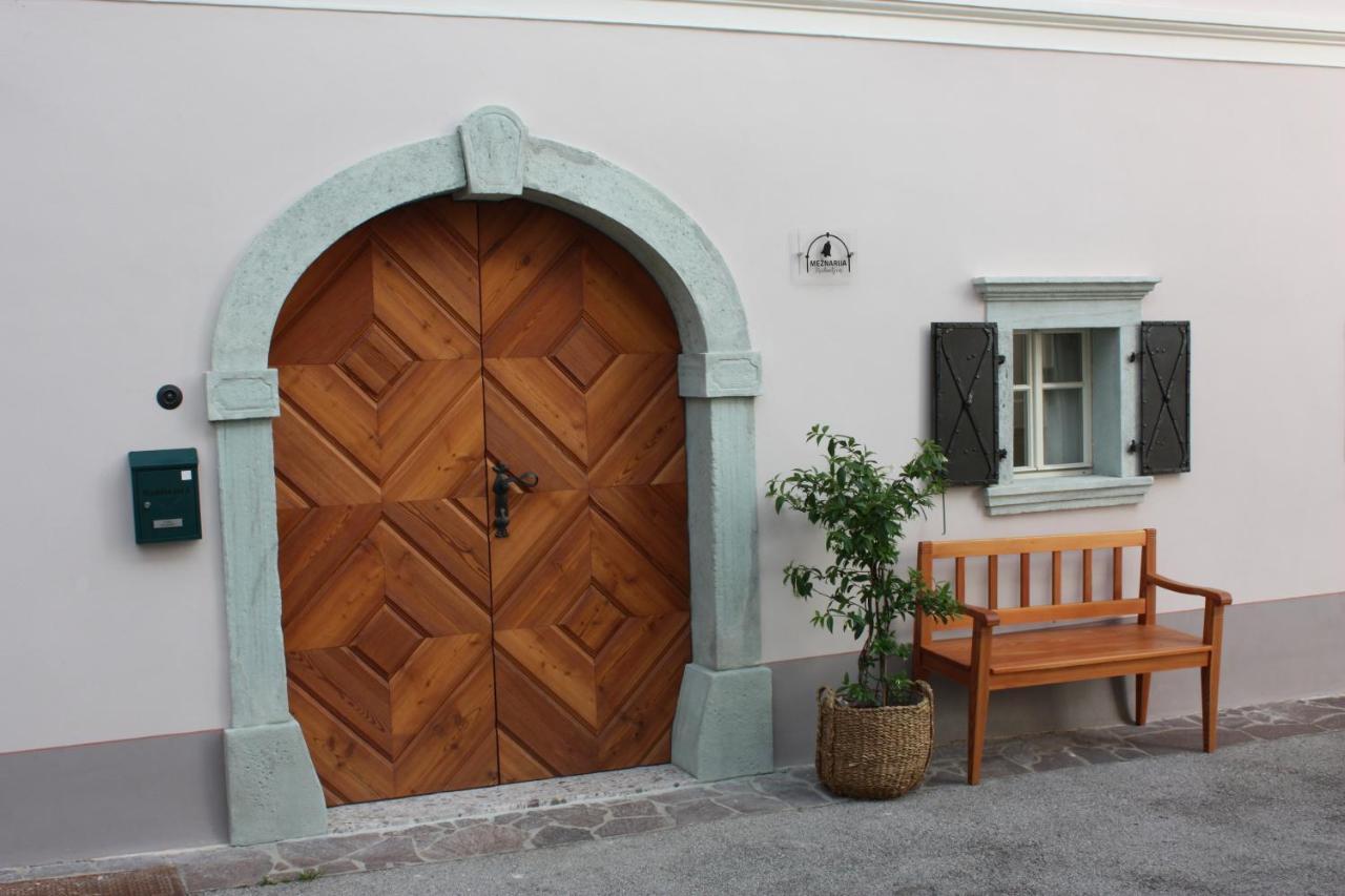 Meznarija Radovljica Apartment Bagian luar foto